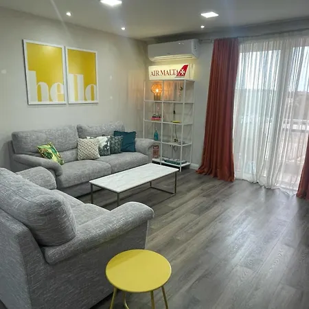 Stylish 2-bedroom In Scenic * Марсашлокк