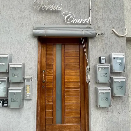 Stylish 2-bedroom In Scenic Apartment