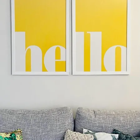 Stylish 2-bedroom In Scenic Daire