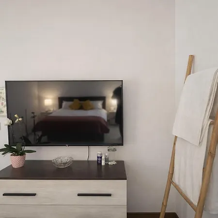 Apartment Stylish 2-bedroom In Scenic Marsaxlokk