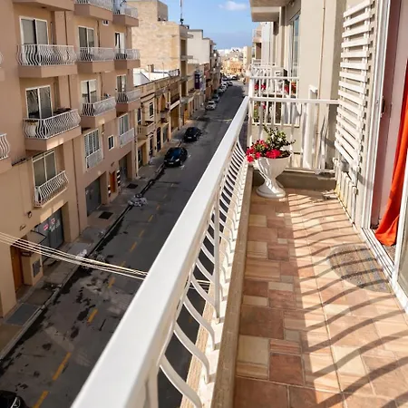 Apartamento Stylish 2-bedroom In Scenic