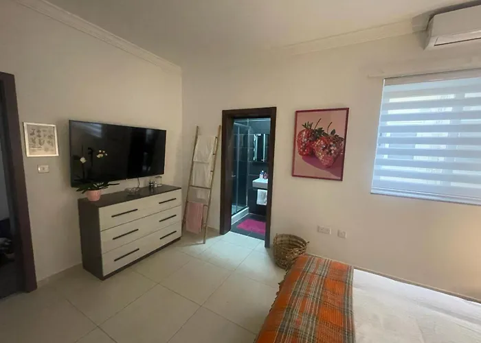 شقة Stylish 2-bedroom In Scenic *