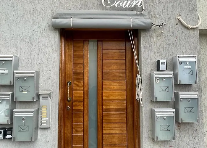 Stylish 2-bedroom In Scenic Apartment