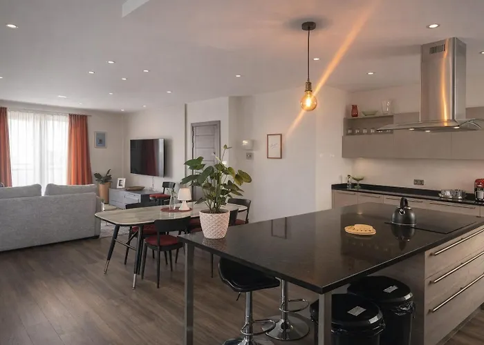 Stylish 2-bedroom In Scenic Marsaxlokk